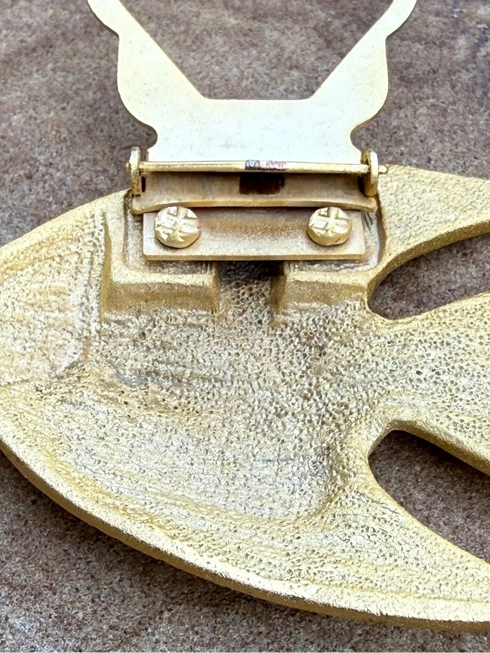 Fish Matte Goldtone Scarf Clip